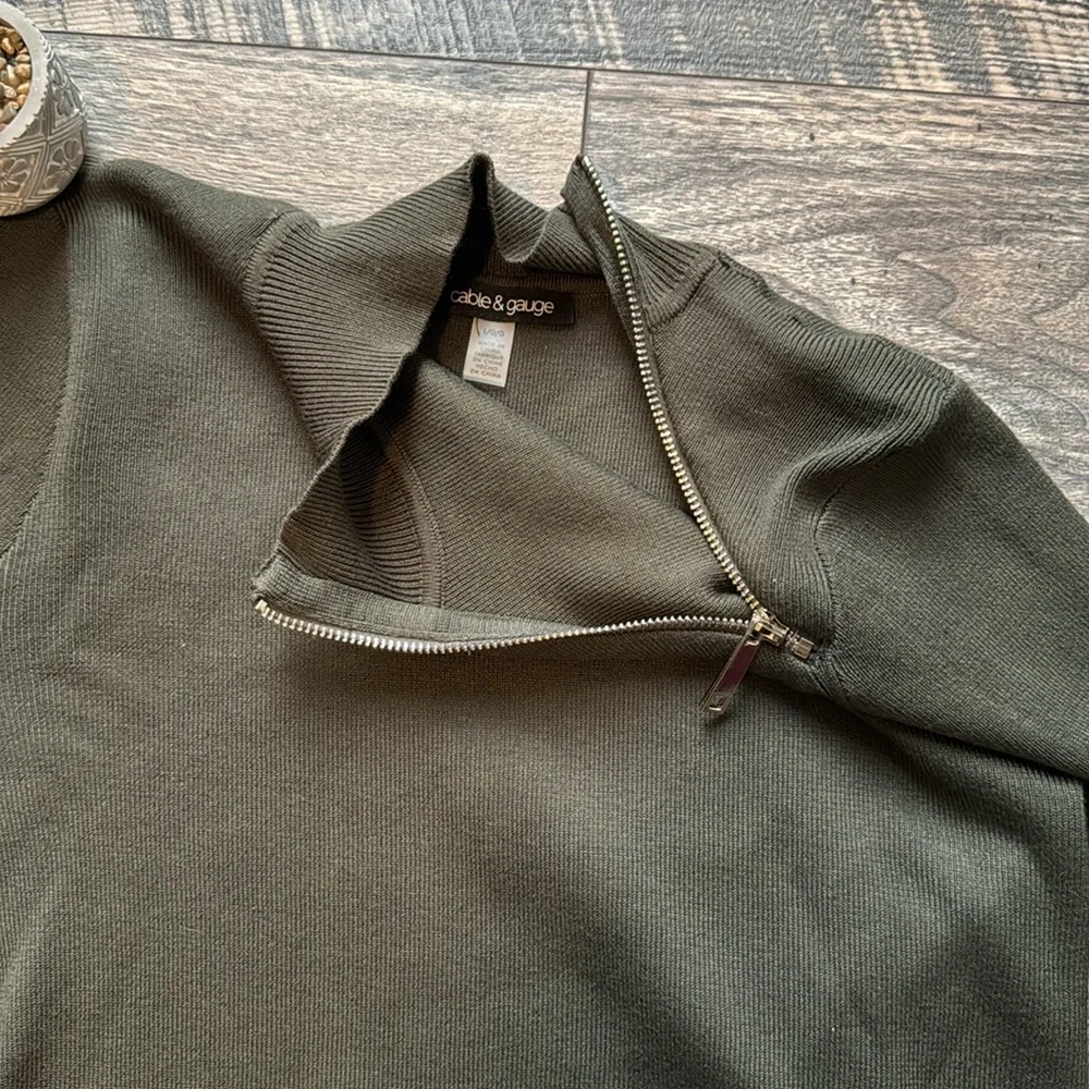 NWOT Cable & Gauge Mock Neck Tunic Sweater - Picture 5 of 9